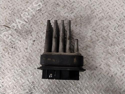 Varmeblæsermodstand OPEL ASTRA H GTC (A04) 1.7 CDTI (L08) | BP27602095M108 
