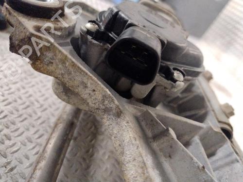 Viskermotor vindrute MITSUBISHI GRANDIS (NA_W) 2.0 DI-D (NA8W) (140 hp) 29644424