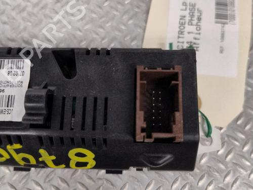 display-monitor-citroen-c4-i-lc_-2004-2005-2006-2007-2008-2009-2010-2011-2012-2013-2014-27709753 main image