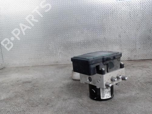 Used ABS pump RENAULT SCÉNIC III (JZ0/1_) 1.5 dCi (110 hp) 30483814
