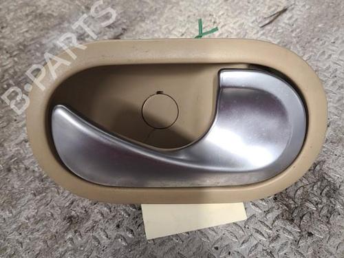 Used Front right interior door handle Front right interior door handle 24099482 24099482