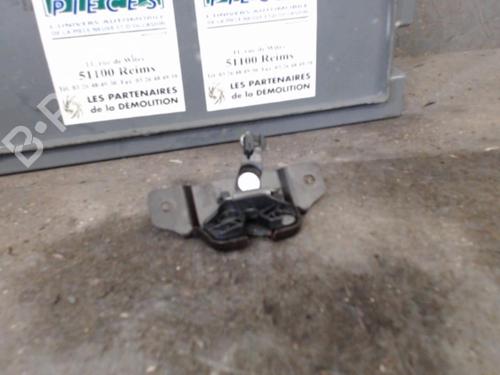 Used Tailgate handle Tailgate handle PEUGEOT 406 Coupe (8C) 2.2 HDI (133 hp) 24066917 24066917