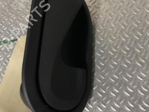 Used Front right interior door handle Front right interior door handle 36463948 36463948