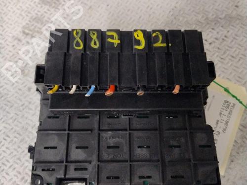 Used Fuse box Fuse box PEUGEOT 206+ (2L_, 2M_) 1.1 (60 hp) 29739548 29739548