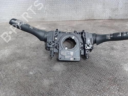 switch-nissan-qashqai-ii-j11-j11_-2013-30483944 main image