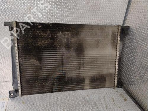 Used Water radiator Water radiator MINI MINI (R56) Cooper (120 hp) 33058359 33058359