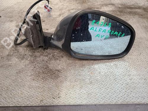 Used Right mirror ALFA ROMEO 159 (939_) 1.9 JTDM 16V (939AXC1B, 939AXC12) (150 hp) 24099286