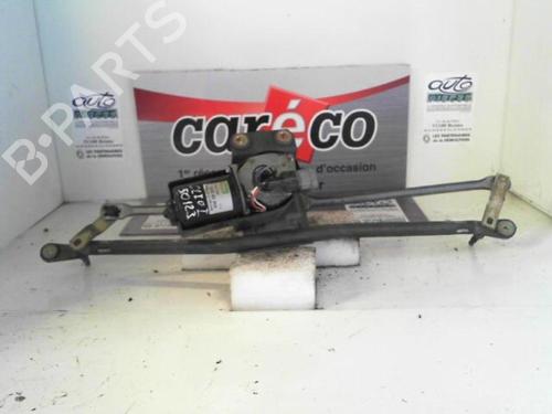 Used Front wiper motor RENAULT CLIO I (B/C57_, 5/357_) 1.9 D (B/C/S576, B/C/S57L) (64 hp) 24060838