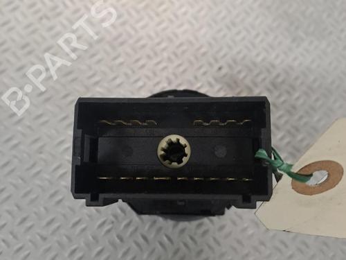 Used Headlight switch VW POLO (9N_, 9A_) 1.2 12V (64 hp) 24100212
