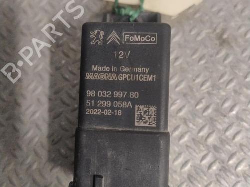 Used Electronic module Electronic module PEUGEOT 308 III (FB_, FH_, FP_, F3_, FM_) BlueHDi 130 (FBYHZL, FBYHZT) (131 hp) 39966460 39966460