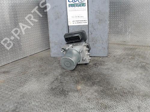 Módulo de ABS RENAULT CAPTUR II (HF_) TCe 130 (HFMF) (131 hp) 30483772