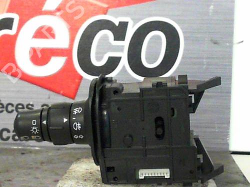 Used Steering column stalk RENAULT SCÉNIC II (JM0/1_) 1.9 dCi (JM0G, JM12, JM1G, JM2C) (120 hp) 24064419