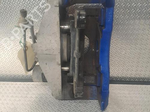 Used Left front brake caliper Left front brake caliper AUDI A3 (8P1) S3 quattro (265 hp) 25704418 25704418
