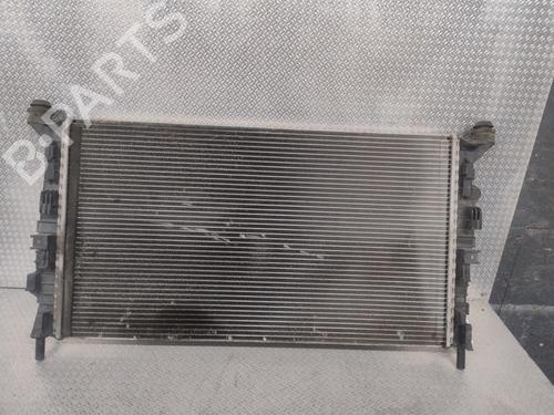 Used Water radiator Water radiator 37185608 37185608