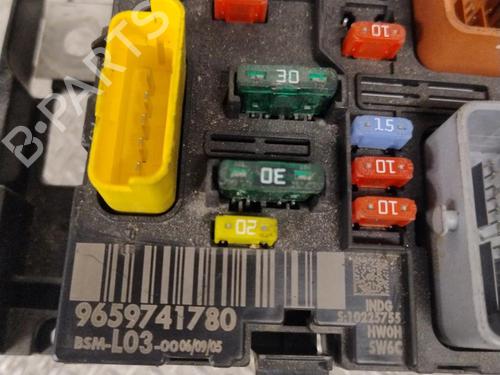 Fuse box CITROËN C3 I (FC_, FN_) 1.6 16V HDi | BP32399456E1
