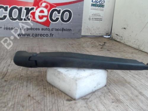 Used Rear windshield wiper arm FIAT BRAVO II (198_) 1.9 D Multijet (198AXB1A) (120 hp) 24069131