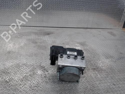 Used ABS pump FIAT BRAVO II (198_) 1.6 D Multijet (198AXH1B) (105 hp) 30483668
