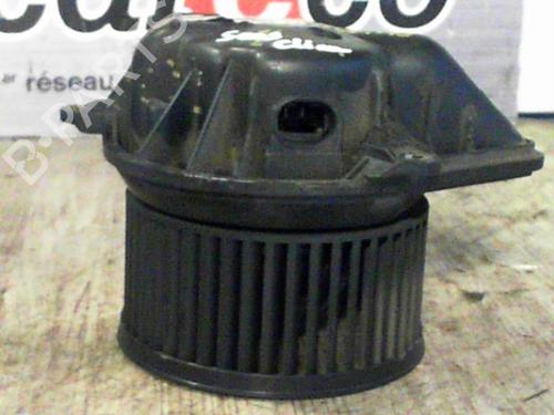 Used Heater blower motor OPEL VIVARO A Van (X83) 1.9 DTI (F7) (101 hp) 24068048