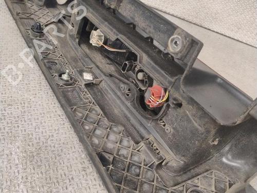 Used Right taillight Right taillight RENAULT TRAFIC III Van (FG_) 1.6 dCi 125 (FGMH) (125 hp) 31747375 31747375