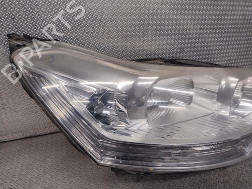 Right headlight CITROËN C5 III Break (RW_) 2.0 HDi 140 | BP32399438C29