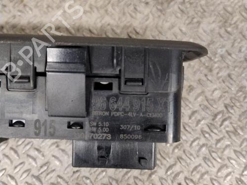Used Left front window switch Left front window switch PEUGEOT 308 SW I (4E_, 4H_) 1.6 HDi (92 hp) 33331044 33331044