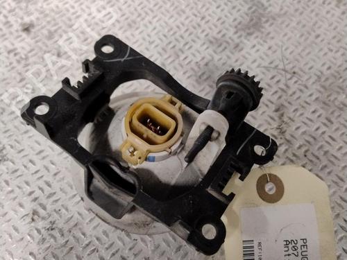 Used Right front fog light PEUGEOT 207 CC (WD_) 1.6 16V (120 hp) 28484087