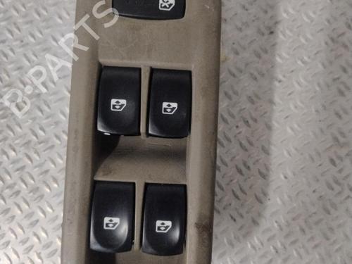 left-front-window-switch-renault-clio-iii-br01-cr01-2005-2006-2007-2008-2009-2010-2011-2012-2013-2014-37624112 main image