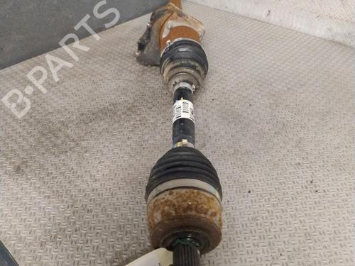 Used Right front driveshaft Right front driveshaft JEEP RENEGADE SUV (BU, B1, BV) 1.4 (140 hp) 31865180 31865180