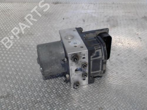 Used ABS pump ALFA ROMEO 147 (937_) 1.6 16V T.SPARK ECO (937.AXA1A, 937.BXA1A) (105 hp) 30483552