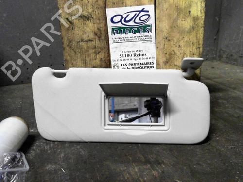 Used Right sun visor Right sun visor 24066749 24066749