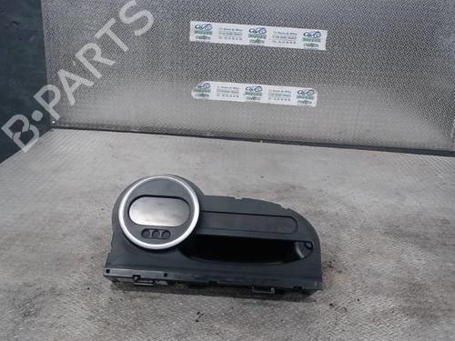 Used Display monitor RENAULT TWINGO II (CN0_) 1.2 16V (CN04, CN0B) (75 hp) 24096568
