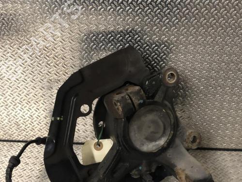 Left front steering knuckle RENAULT TWINGO III (BCM_, BCA_) 1.0 SCe 70 | BP24089687M25 