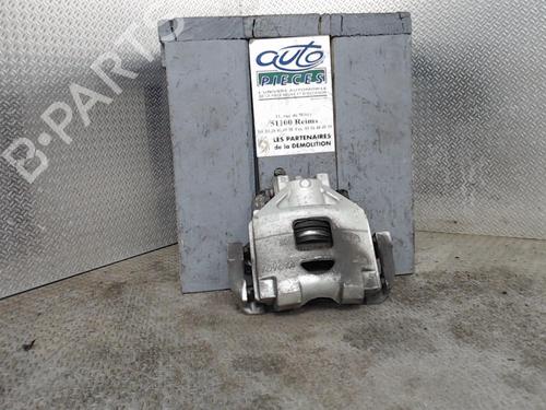 Used Right front brake caliper TOYOTA YARIS (_P13_) 1.5 (NSP131_) (112 hp) 24079458
