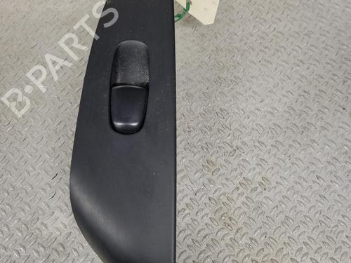 Used Right rear window switch Right rear window switch NISSAN LEAF (ZE0) Electric (109 hp) 33835440 33835440