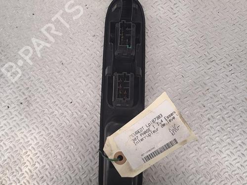 Left front window switch PEUGEOT 307 (3A/C) 1.4 16V | BP25703379I27 - Image 1
