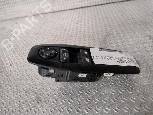 Used Left front window switch Left front window switch PEUGEOT 208 I (CA_, CC_) 1.2 VTI 82 (82 hp) 30522061 30522061