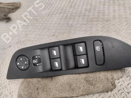 Used Left front window switch Left front window switch PEUGEOT 2008 II (UD_, US_, UY_, UJ_, UR_, UC_) 1.5 BlueHDI 130 (131 hp) 30767283 30767283