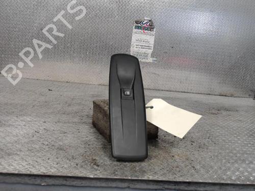 Used Switch Switch RENAULT LAGUNA III (BT0/1) 2.0 dCi (BT01, BT08, BT09, BT0E, BT0K, BT12, BT1C, BT1D,... (150 hp) 24091438 24091438