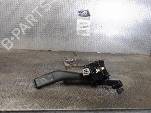 Used Steering column stalk VW GOLF VI (5K1) 2.0 GTi (210 hp) 24090732