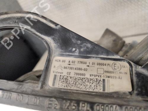 Used Right headlight CITROËN C3 II (SC_) 1.4 HDi 70 (SC8HZC, SC8HR0, SC8HP4) (68 hp) 33007389