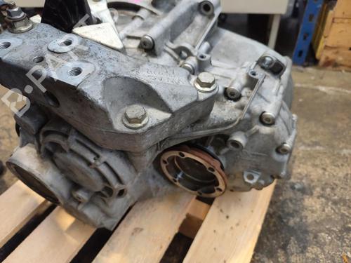 Used Gearbox VW SCIROCCO III (137, 138) 2.0 TDI (140 hp) 33031351