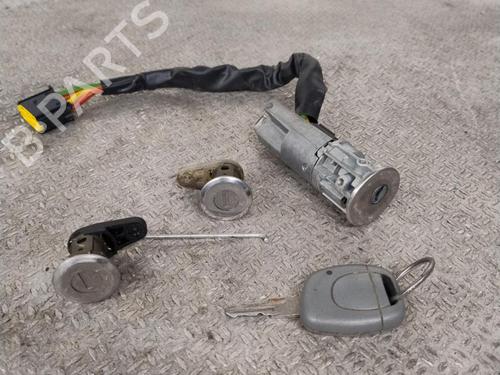 Used Ignition barrel Ignition barrel RENAULT TWINGO I (C06_) 1.2 (C066, C068) (58 hp) 33058441 33058441