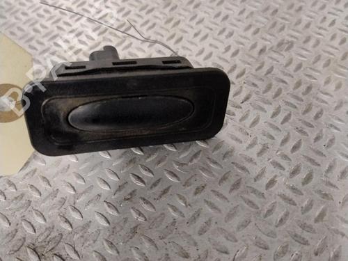 Used Tailgate handle Tailgate handle RENAULT SCÉNIC II (JM0/1_) 1.5 dCi (JM1E, JM16) (106 hp) 25012964 25012964