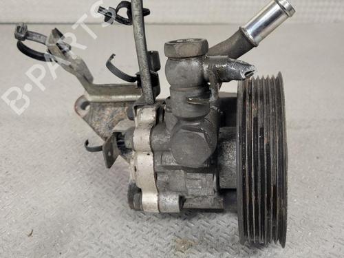 Used Steering pump Steering pump NISSAN NAVARA NP300 (D40) 3.0 dCi 4WD (231 hp) 33561999 33561999