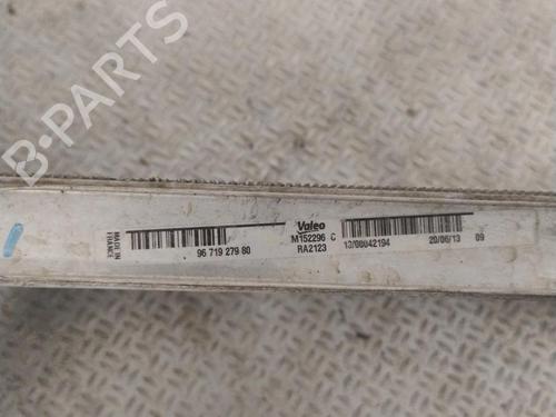 Used Water radiator Water radiator PEUGEOT 3008 I MPV (0U_) 2.0 HDi Hybrid4 (0URHCA) (200 hp) 33331020 33331020