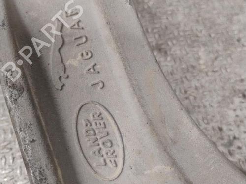 Used Left front suspension arm LAND ROVER DISCOVERY SPORT (L550) 2.0 D180 MHEV 4x4 (179 hp) 32716001