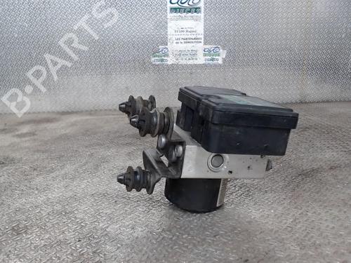 Used ABS pump ABS pump VW GOLF V (1K1) 2.0 TDI 16V (140 hp) 30483798 30483798