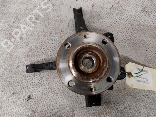 Used Right front steering knuckle Right front steering knuckle FORD C-MAX II (DXA/CB7, DXA/CEU) 1.6 TDCi (115 hp) 39755036 39755036