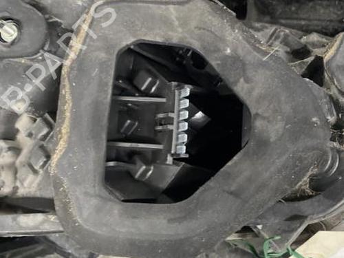 right-taillight-opel-corsa-d-s07-2006-2007-2008-2009-2010-2011-2012-2013-2014-2015-24101327 main image