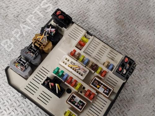 fuse-box-renault-megane-iii-grandtour-kz01-2008-2009-2010-2011-2012-2013-2014-2015-2016-30740230 main image